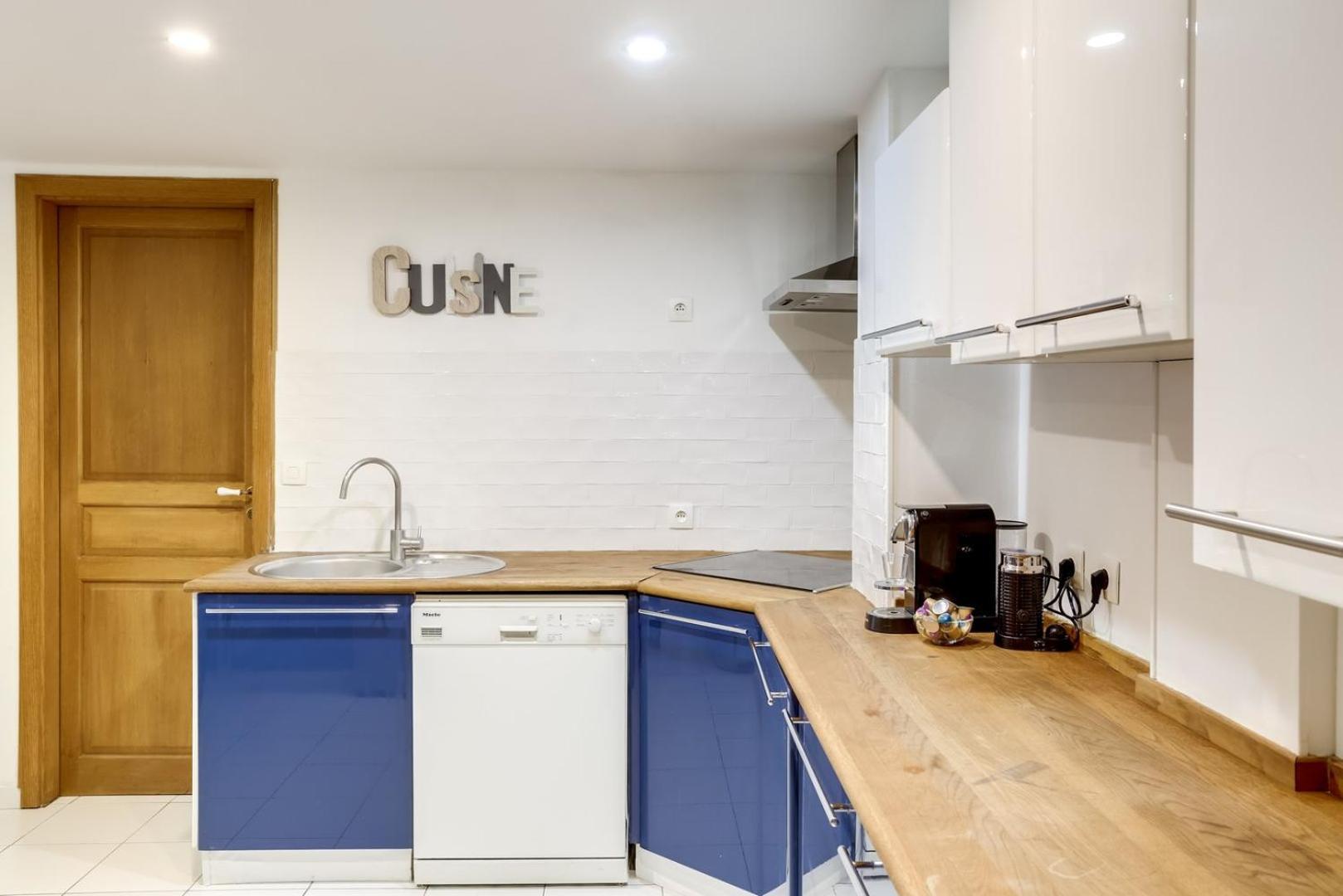 Appartement Bluestay 214 - Superb In
